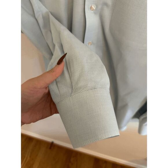 Tom James Executive Collection Hand Tailored Button Down - Picture 6 of 8